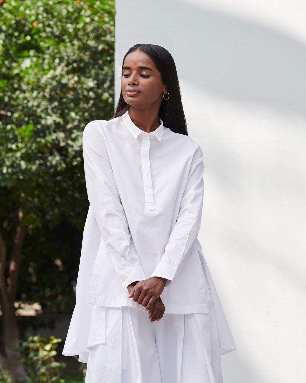 BAESICK - WHITE OVERSIZED SHIRT - BÆR