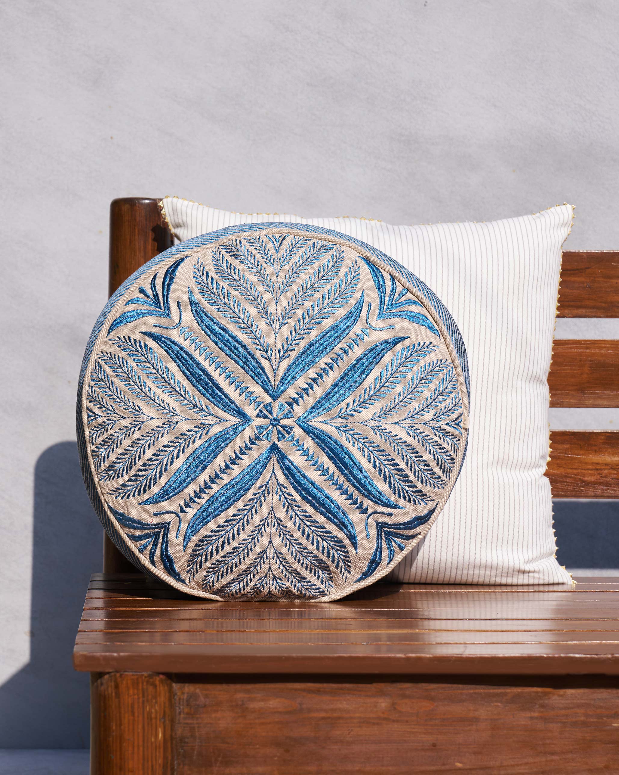 Morocco Leaf Cushion Cover (Blue)