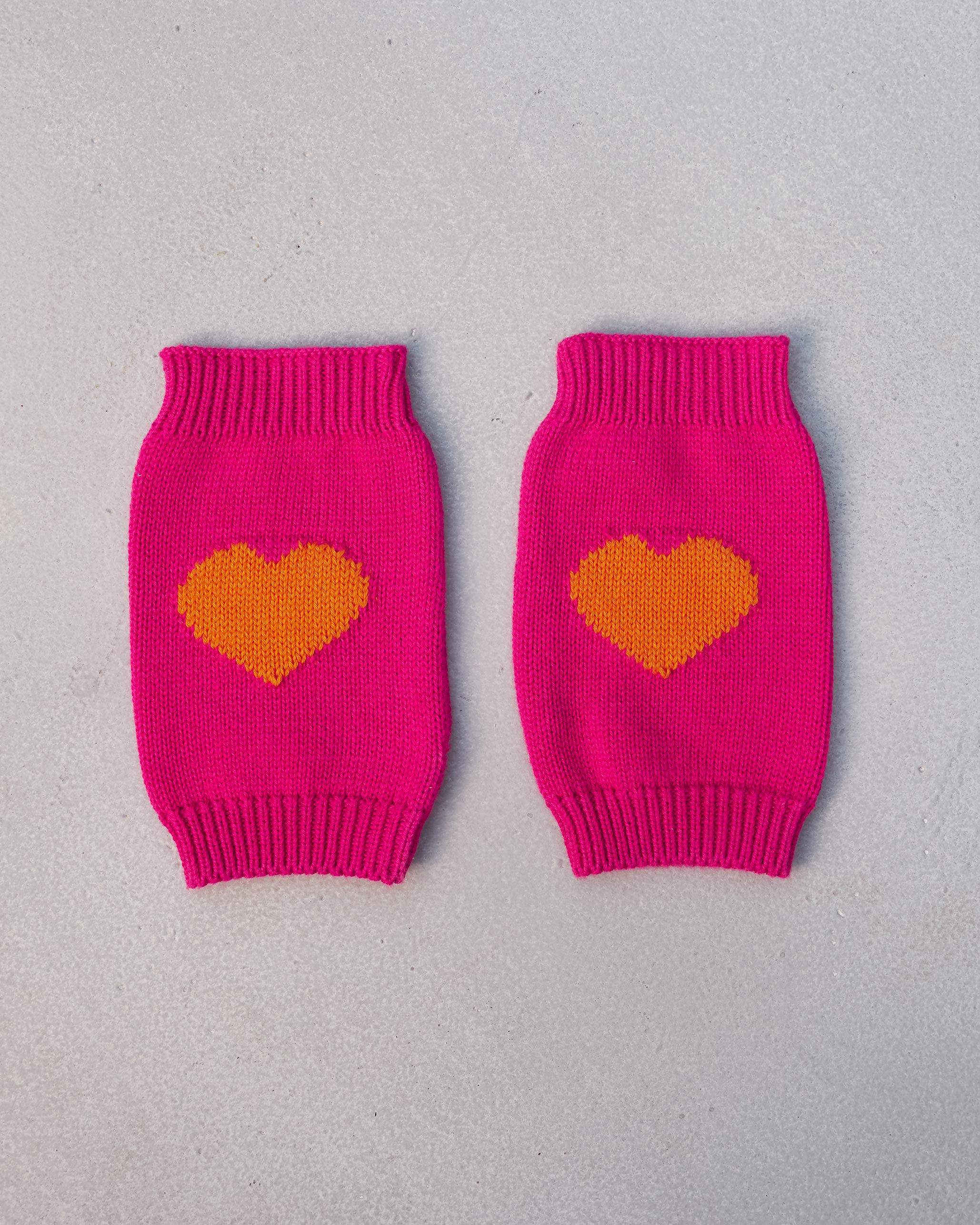 Luna Mittens - Fuchsia