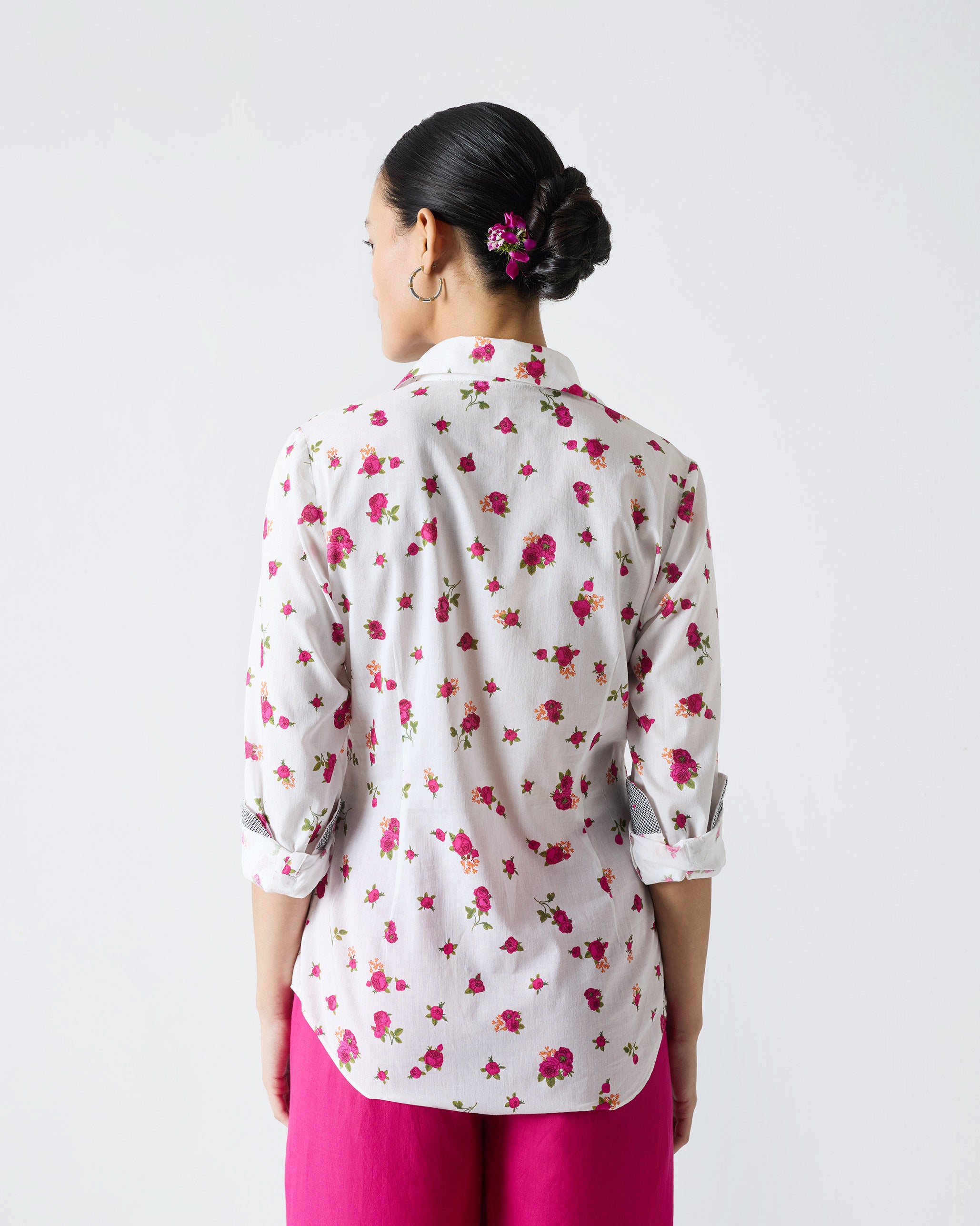 Spring Fitted Shirt - White & Fuchsia Print