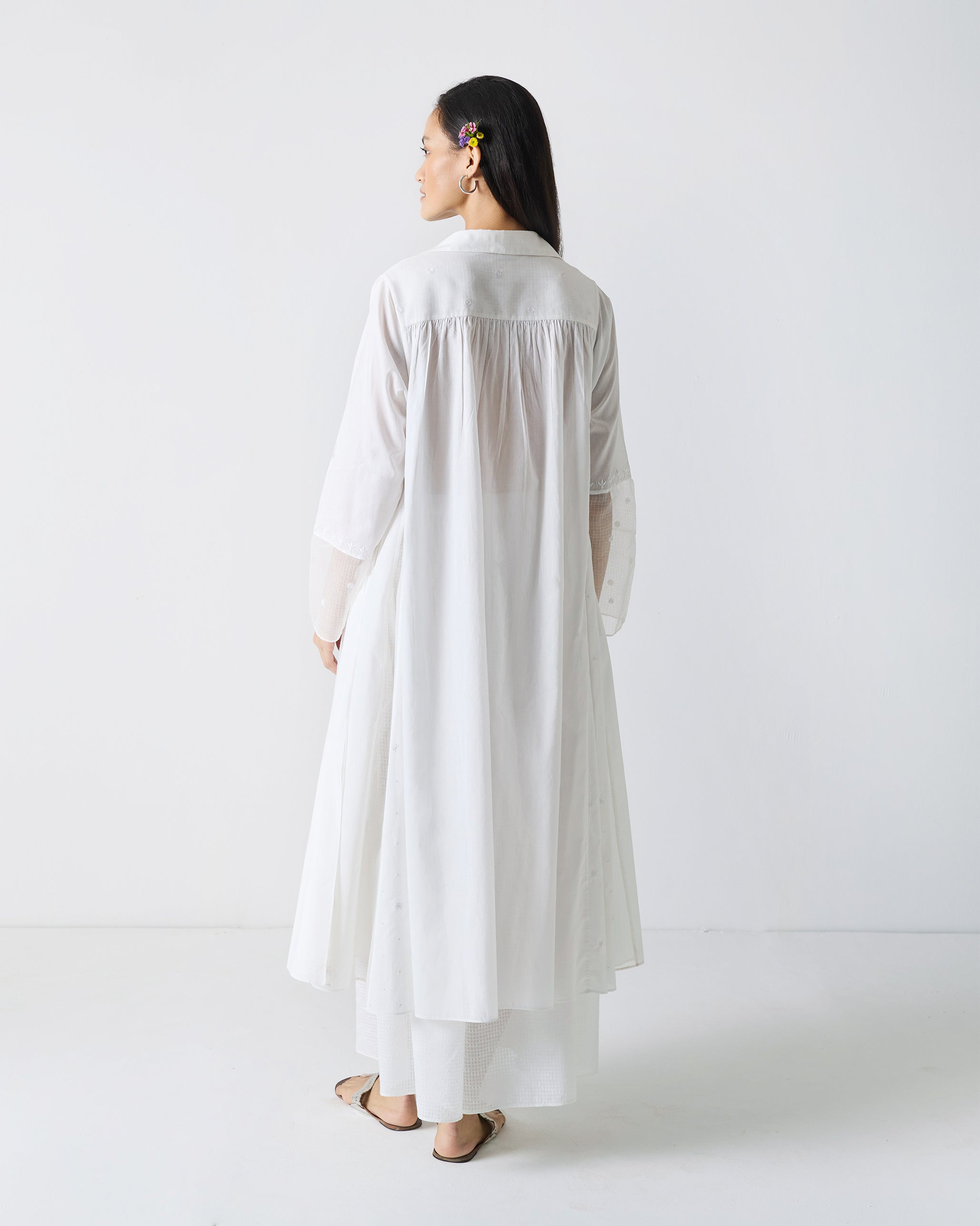 Enya Kurta - White Embroidery