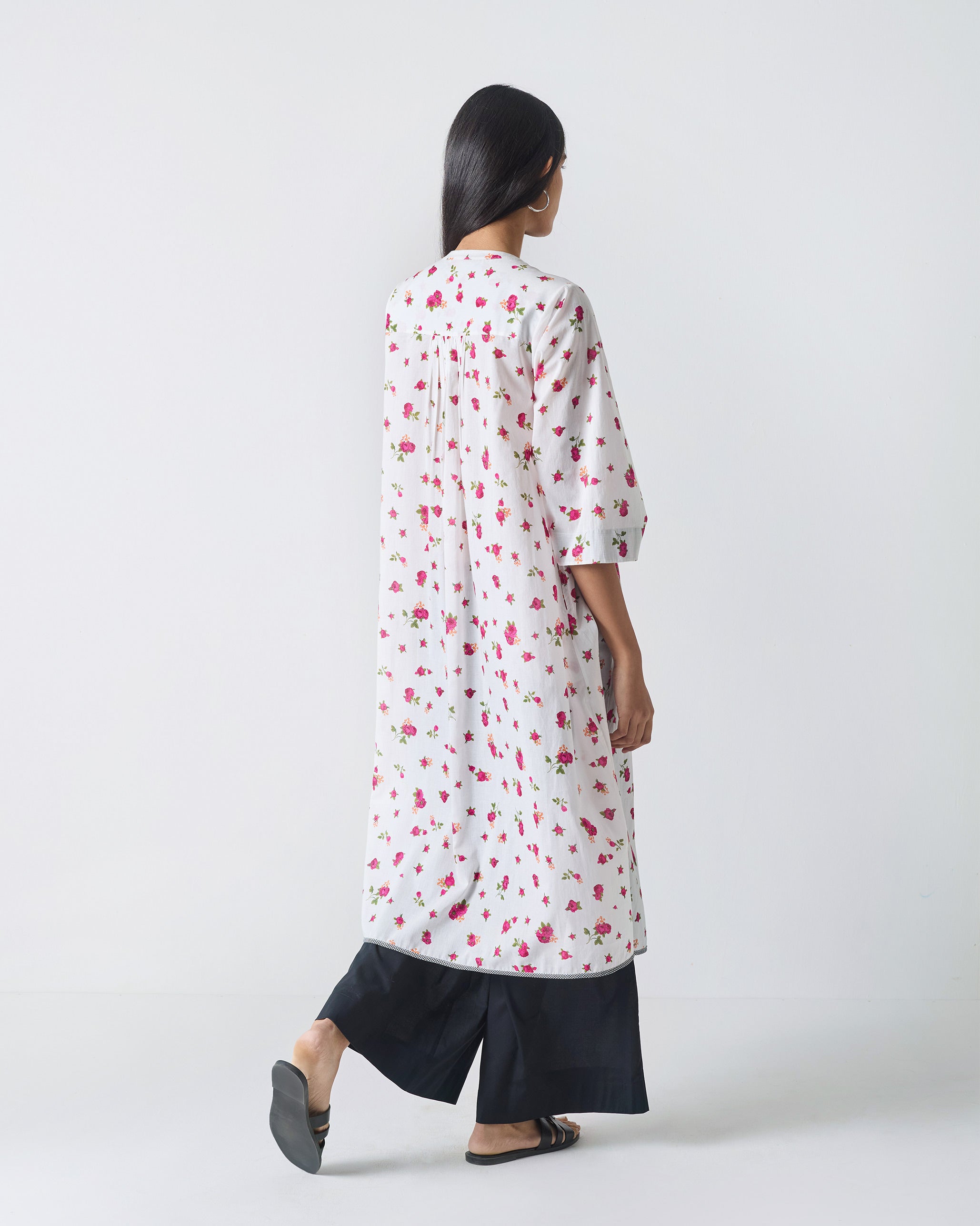 Arina Kurta - White & Fuchsia Print