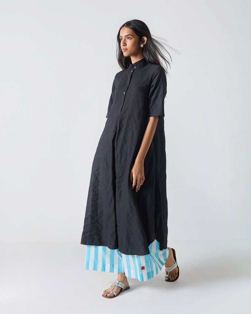 Gusset Slit Kurta - Black