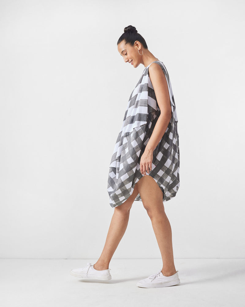 Yin Yan Dress - Charcoal & White Print